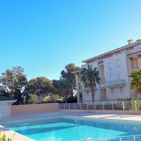 Les Calanques Du Parc-2 By Interhome